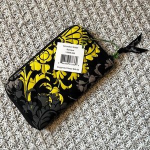 Vera Bradley Accordion Wallet Black White Yellow New With Tags